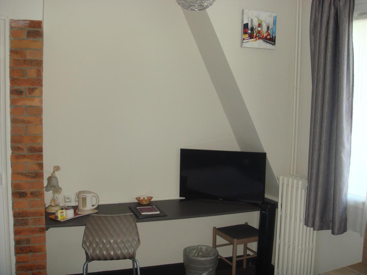 The Originals City, Hotel Le Savoy, Caen Exterior foto